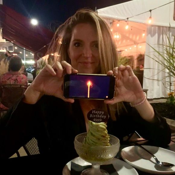 Meet your Posher, Katie - Picture 1 of 1